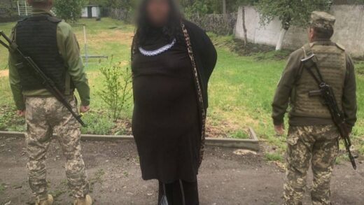 Новини України - Чоловік у жіночому вбранні намагався перетнути кордон з Молдовою