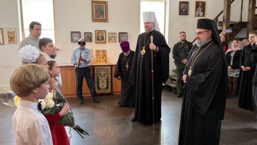 Новини світу - До тимчасово окупованого Маріуполя прибув єпископ з Сирії