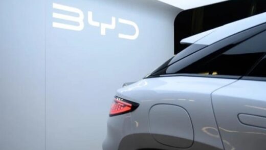 Авто новини - Китайський BYD вперше обійшов Tesla за продажами електромобілів у Європі