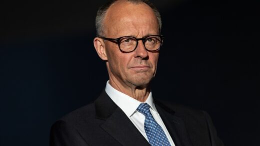 Новини світу - Мерц і Трамп провели першу розмову: про що йшлося