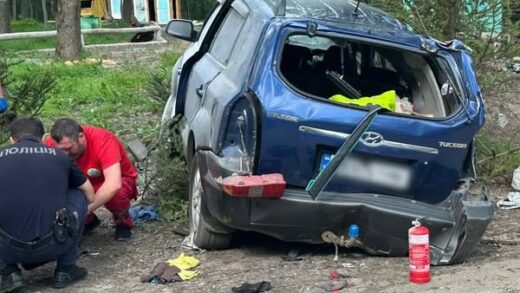 Новини України - На Харківщині у ДТП загинули жінка і дитина, а водій вчинив самогубство