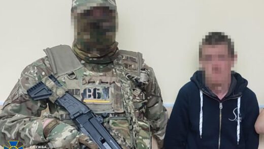 Новини України - Наводив удари на Костянтинівку: СБУ затримала коригувальника ГРУ