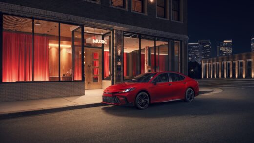 Авто новини - Нове покоління Toyota Camry отримало спецверсію