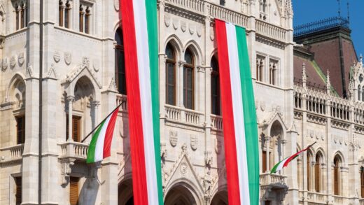 Новини світу - Опозиція в Угорщині випереджає партію Орбана на 7% - опитування