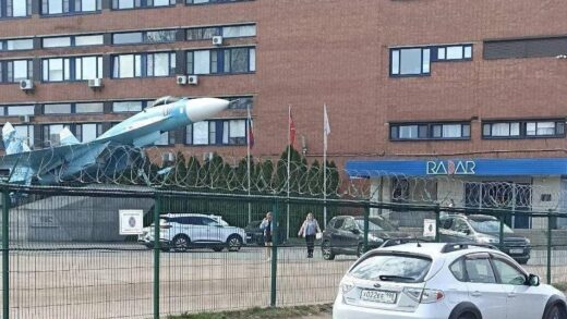 Новини України - Партизани розвідали завод у Петербурзі, де виробляють дрони та РЛС