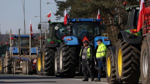 Новини світу - Польські перевізники готують протест на кордоні з Україною
