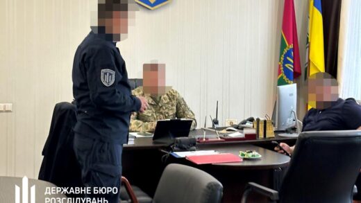 Новини України - Посадовець ДПСУ зводив будинок силами підлеглих