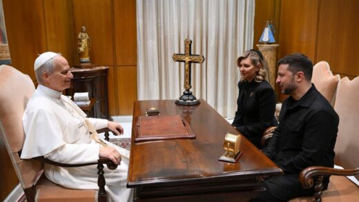 Новини світу - Президент прийняв пропозицію Папи Лева XIV щодо переговорів з РФ