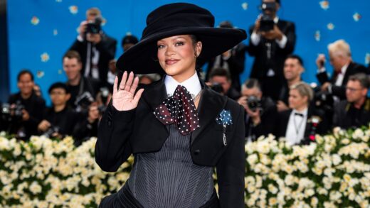 Новини культури - Ріанна вагітна втретє: зірка підтвердила новину на Met Gala 2025