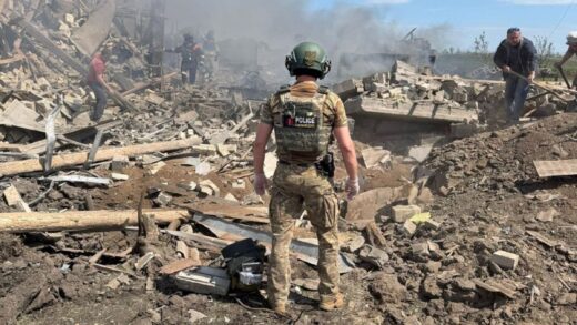 Новини України - Росіяни вдарили КАБами по Донеччині, загинула цивільна