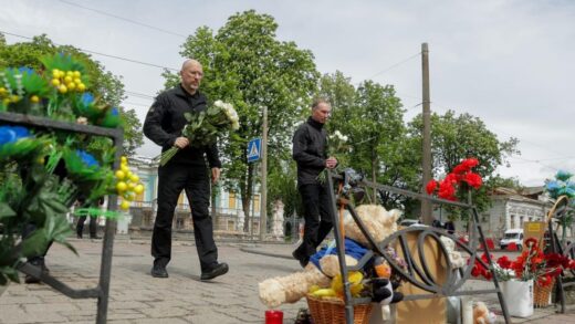 Новини України - Шмигаль з міністрами прибув у Суми