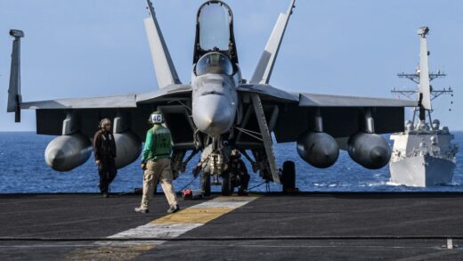Новини світу - США втратили ще один винищувач у Червоному морі
