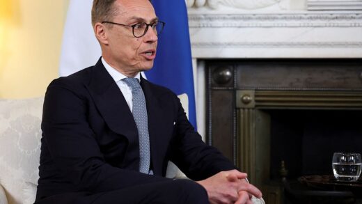 Новини світу - Стубб підтримав участь Зеленського у саміті НАТО