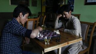 Новини світу - Таліби заборонили в Афганістані шахи