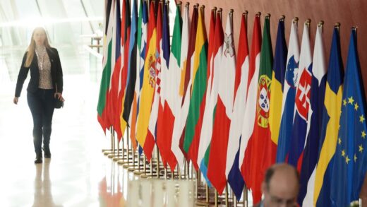 Новини світу - Тиск перед Стамбулом? Нові санкції проти Росії
