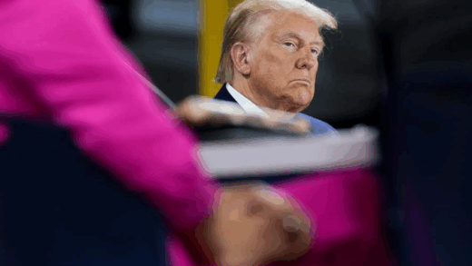 Новини світу - Трамп назвав "надто великим" подарований Катаром літак