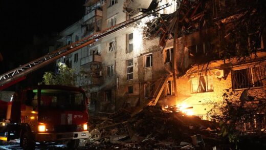 Новини України - У Миколаєві дрон поцілив у багатоповерхівку, є загиблий