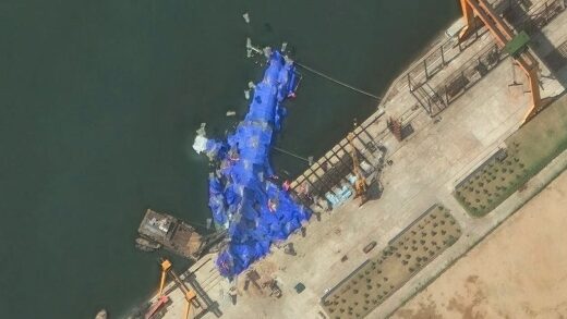 Новини світу - У Північній Кореї відбулися арешти у справі про невдалий спуск есмінця