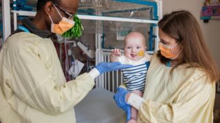 Технології - У США вперше випробували лікування "генетичними ножицями"
