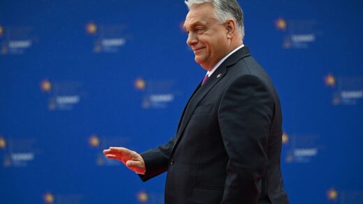 Новини світу - Угорський уряд просив у США компромат на опозицію - ЗМІ