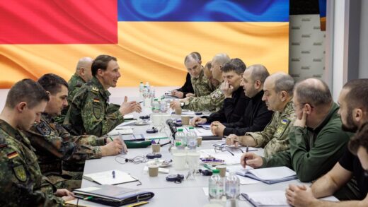 Новини України - Умєров зустрівся з делегацією Міноборони ФРН
