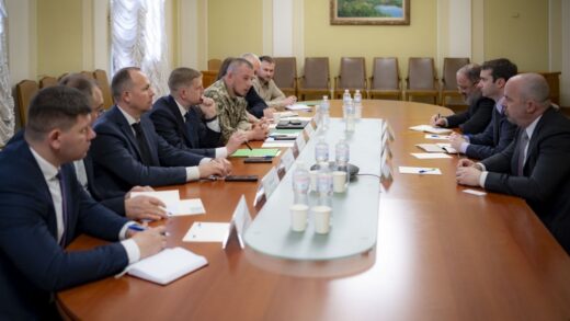 Новини України - В ОП провели зустріч з делегацією Сенату США