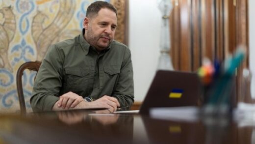 Новини України - В ОП відповіли, чи готова Україна на переговори з РФ без перемир'я