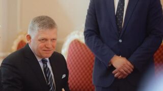 Новини світу - В Словаччині заявили, що Фіцо досі планує їхати на парад в РФ