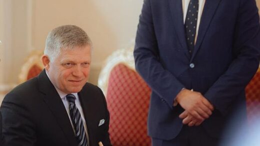 Новини світу - В Словаччині заявили, що Фіцо досі планує їхати на парад в РФ
