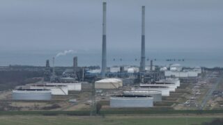 Новини світу - ЄС планує заборонити російський газ до 2027 року - ЗМІ