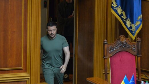 Новини України - Зеленський подав невідкладний законопроєкт про військового омбудсмана