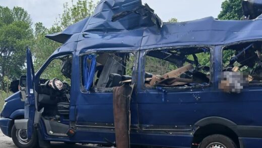 Новини України - Зеленський: В евакуаційній маршрутці вбито сім'ю