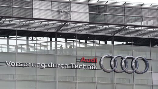 Авто новини - Audi офіційно відмовилася від планів випускати тільки електромобілі
