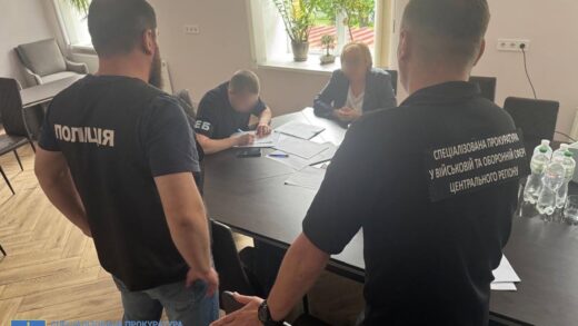 Новини бізнесу - Бухгалтера "оборонки" підозрюють в ухиленні від сплати податків на 325 млн