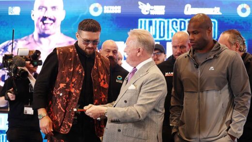 Новини спорту - Френк Воррен: Квитки беруть, до бою п’ять тижнів, а квитків майже немає