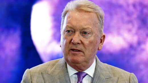 Новини спорту - Френк Воррен про Дюбуа перед боєм: Жодних проблем, усе під контролем