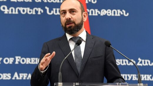 Новини світу - Глава МЗС Вірменії порадив Лаврову не втручатися у справи країни
