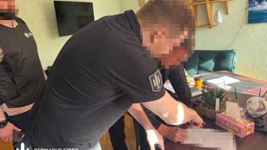 Новини України - Хабар керівництву Київзеленбуду: директор КП отримав підозру