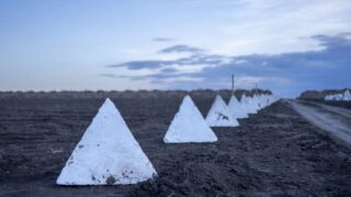 Новини України - Лежало місяцями. Скандал з укріпленнями на Сумщині