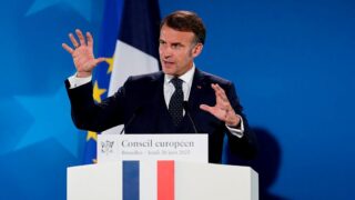 Новини світу - Макрон пояснив, яким має бути 18 пакет санкцій ЄС