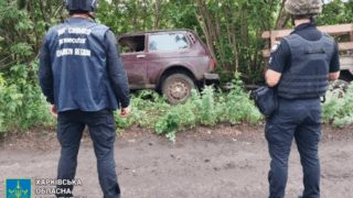 Новини України - На Харківщині окупанти скинули вибухівку на авто: є загиблий