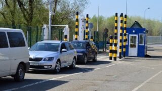 Новини України - На кордоні з Польщею тимчасово не працює один з пунктів пропуску
