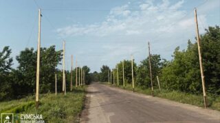 Новини України - На Сумщині над дорогами натягують антидронові сітки