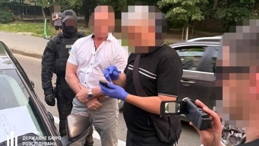 Новини України - Посадовець Служби судової охорони "торгував" працевлаштуванням