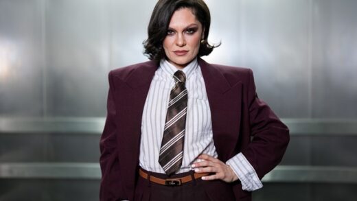 Новини культури - Рак грудей. Jessie J показалася після операції
