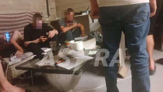Новини України - РФ тижнями тримає у підвалі депортованих українців - ЗМІ