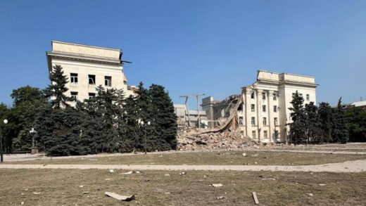 Новини України - Росіяни знищили будівлю Херсонської ОВА