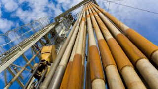 Новини бізнесу - Рубль "з’їдає" нафтові доходи Кремля