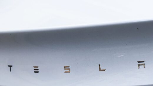 Авто новини - Tesla очолила рейтинг вживаних авто в Україні