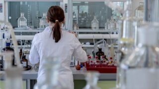 Технології - У Британії успішно випробували нову терапію лейкемії без хіміотерапії